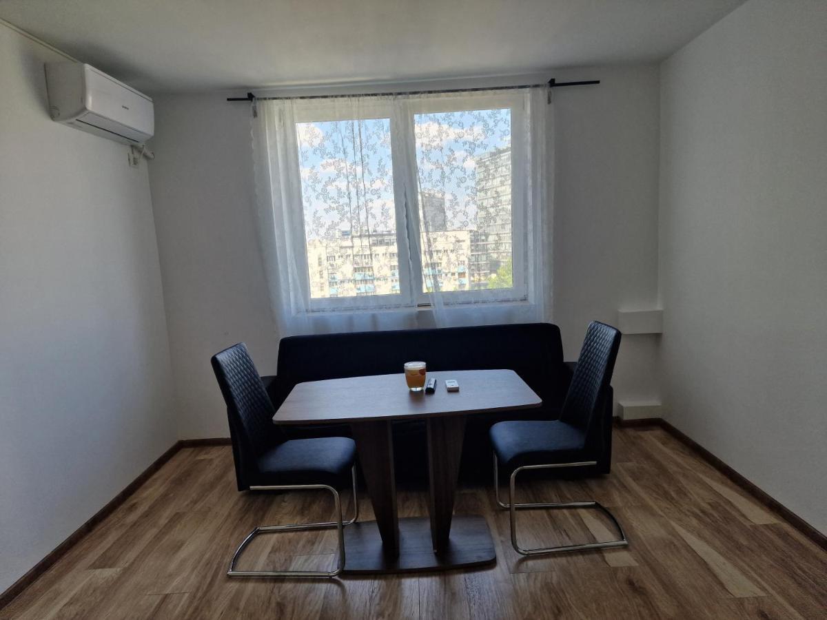 Apartament Garii De Nord Bukarest Eksteriør billede